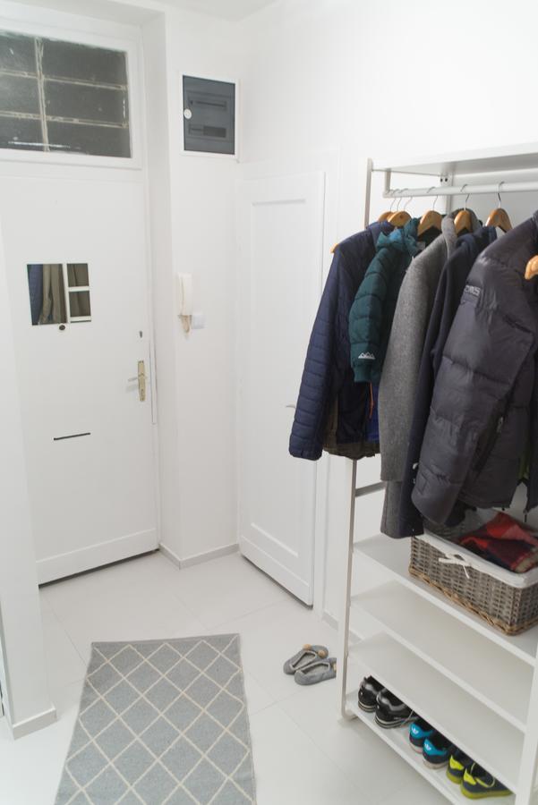 Bright & Stylish Studio Home, Superbly Located Sarajevo Exterior photo